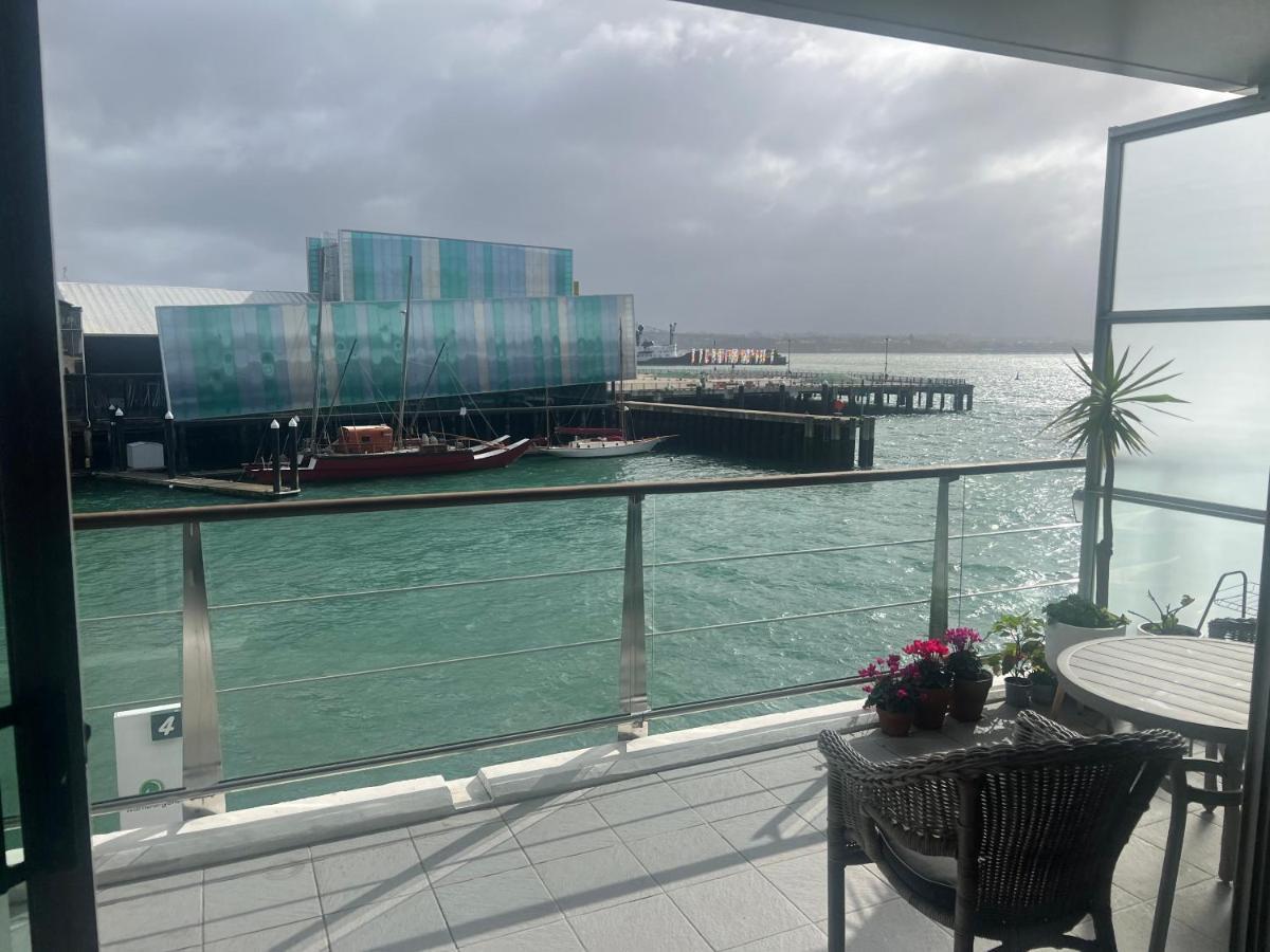 Waterfront Seaview Hotel Apartment - Same Building Block As Auckland Hilton Buitenkant foto
