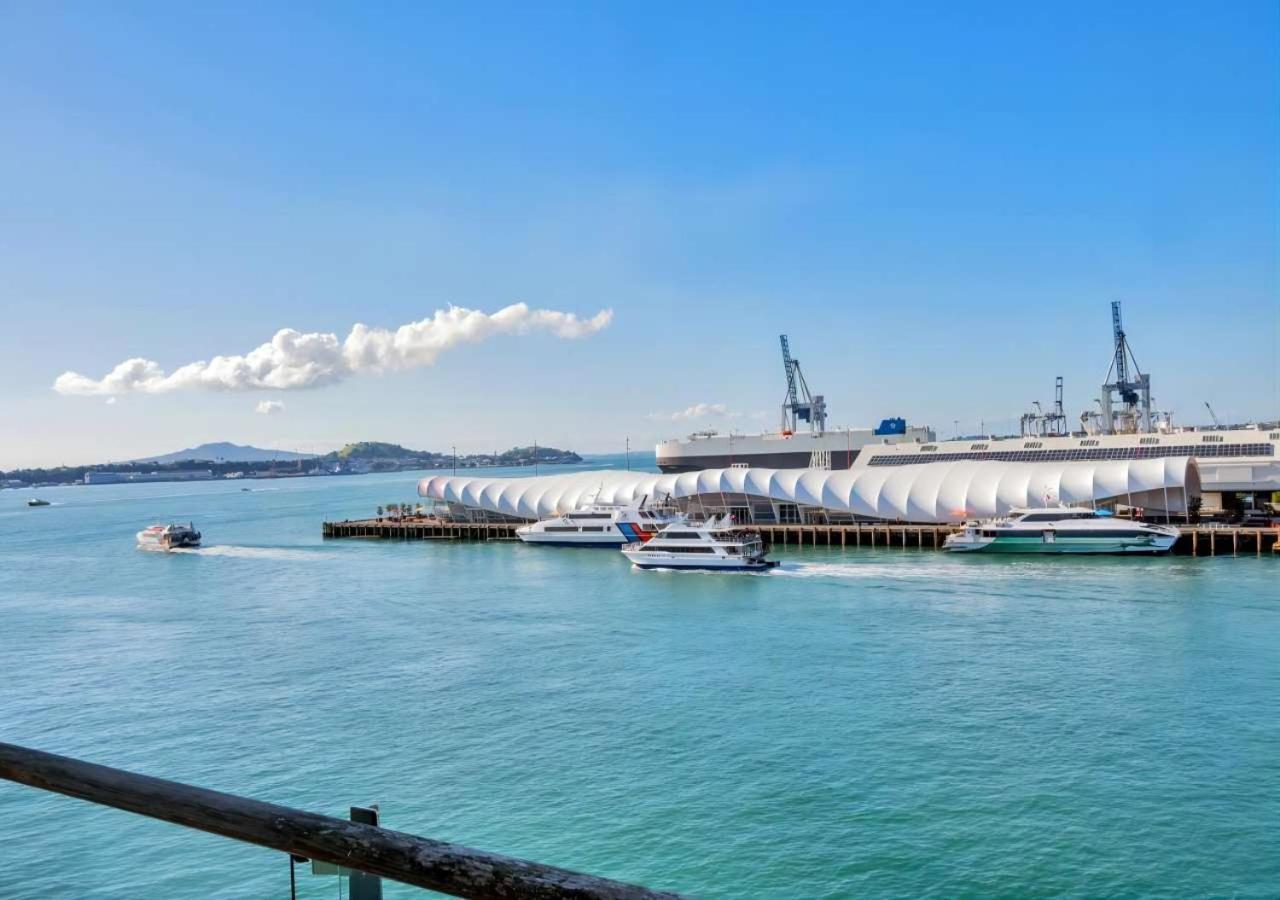 Waterfront Seaview Hotel Apartment - Same Building Block As Auckland Hilton Buitenkant foto