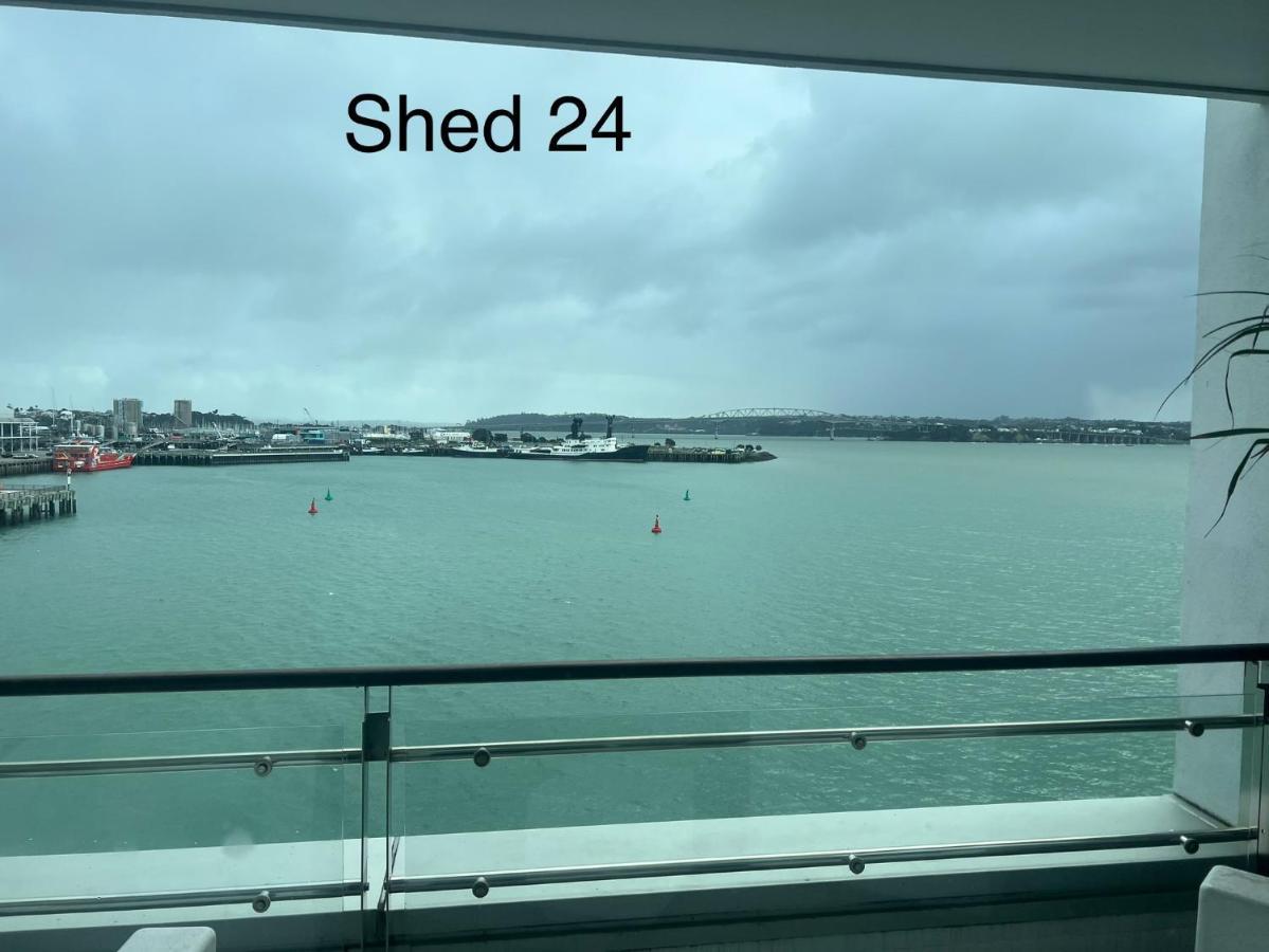 Waterfront Seaview Hotel Apartment - Same Building Block As Auckland Hilton Buitenkant foto